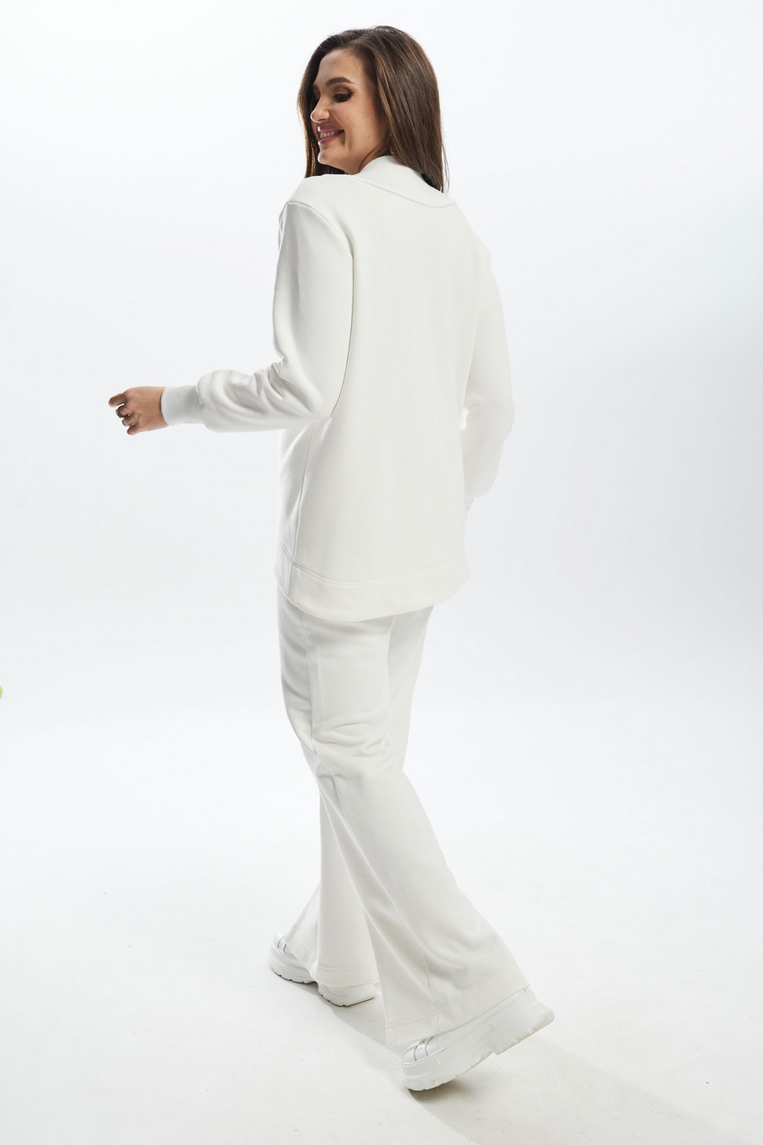 Костюм MisLana С894 белый - фото 4