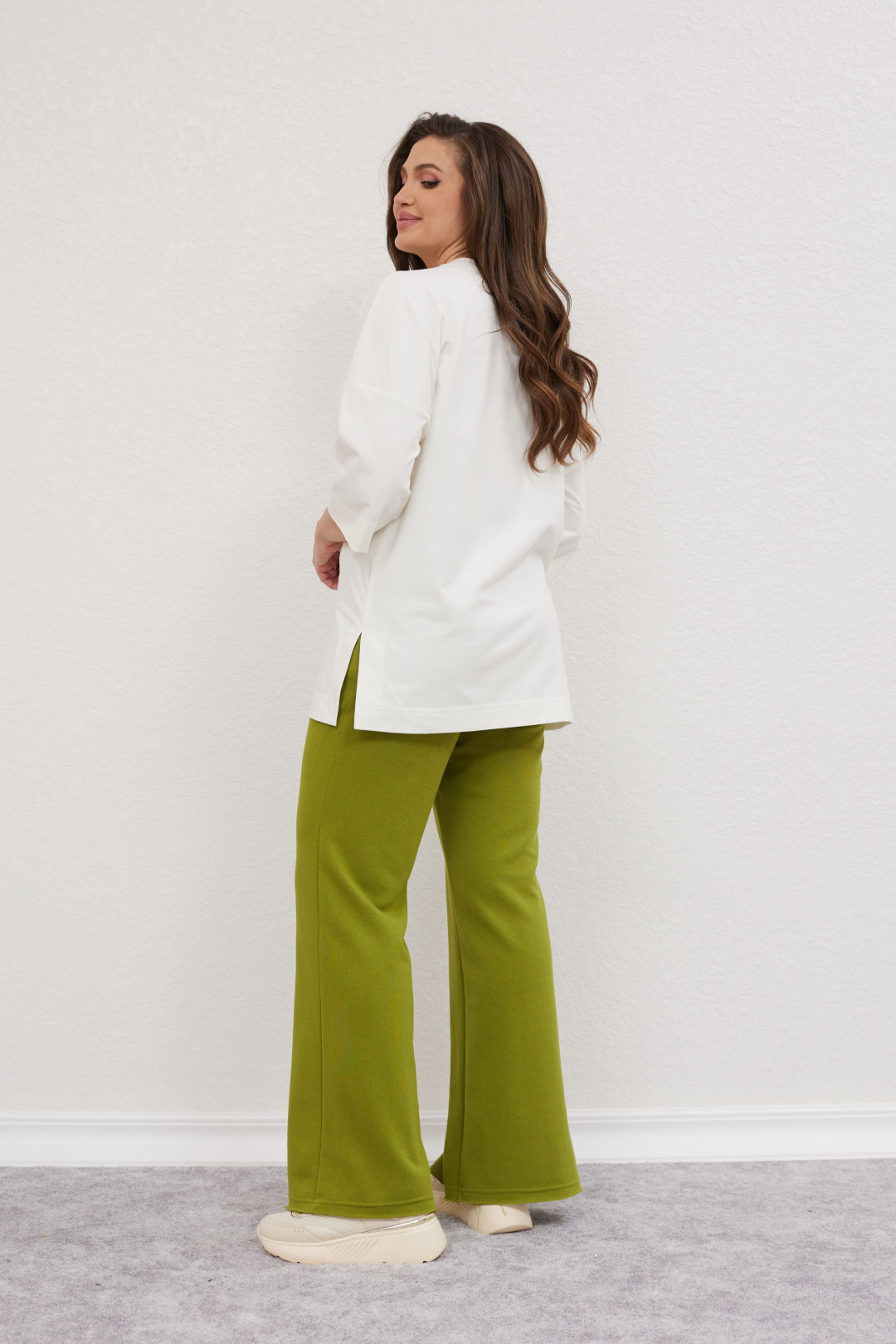 Костюм MisLana С896 белый + зеленый - фото 4