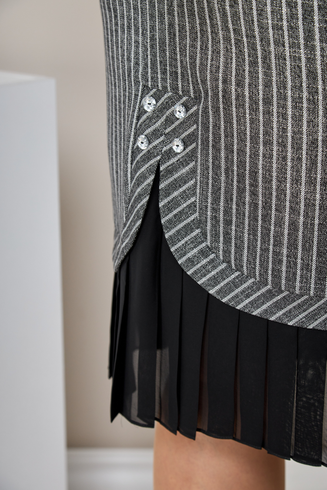 Платье Мода-Версаль 1813 серый - фото 3