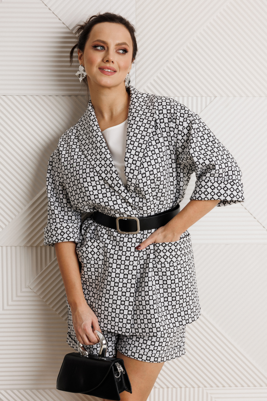 Костюм Мублиз 304 черно-белый