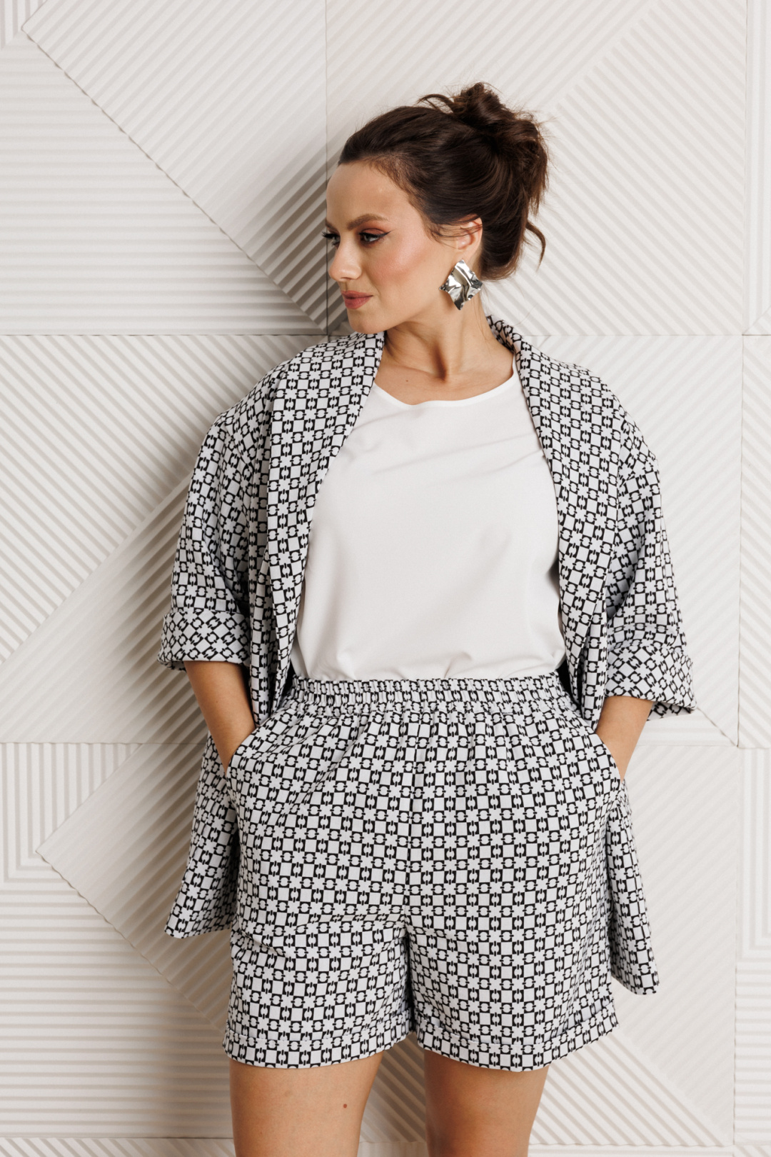 Костюм Мублиз 304 черно-белый