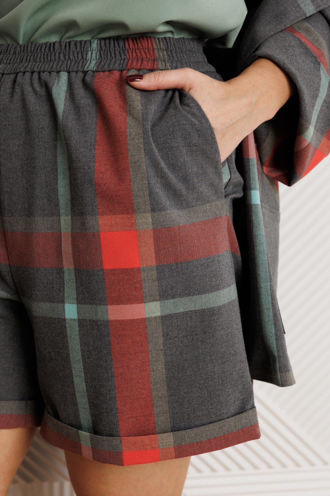 Костюм Мублиз 304 серая клетка