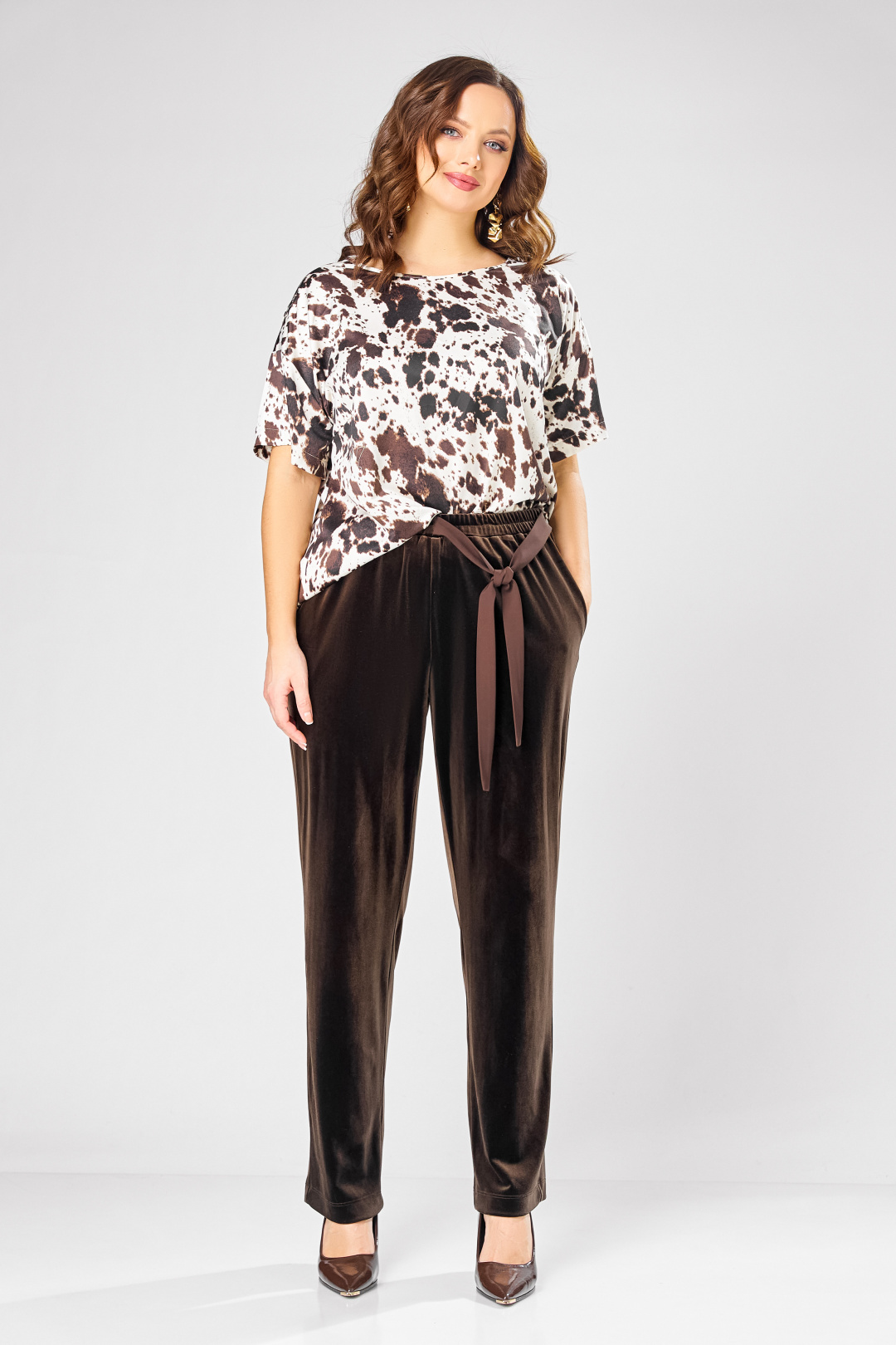 Костюм Ольга Стиль С1002 коричневый+дизайн - фото 5