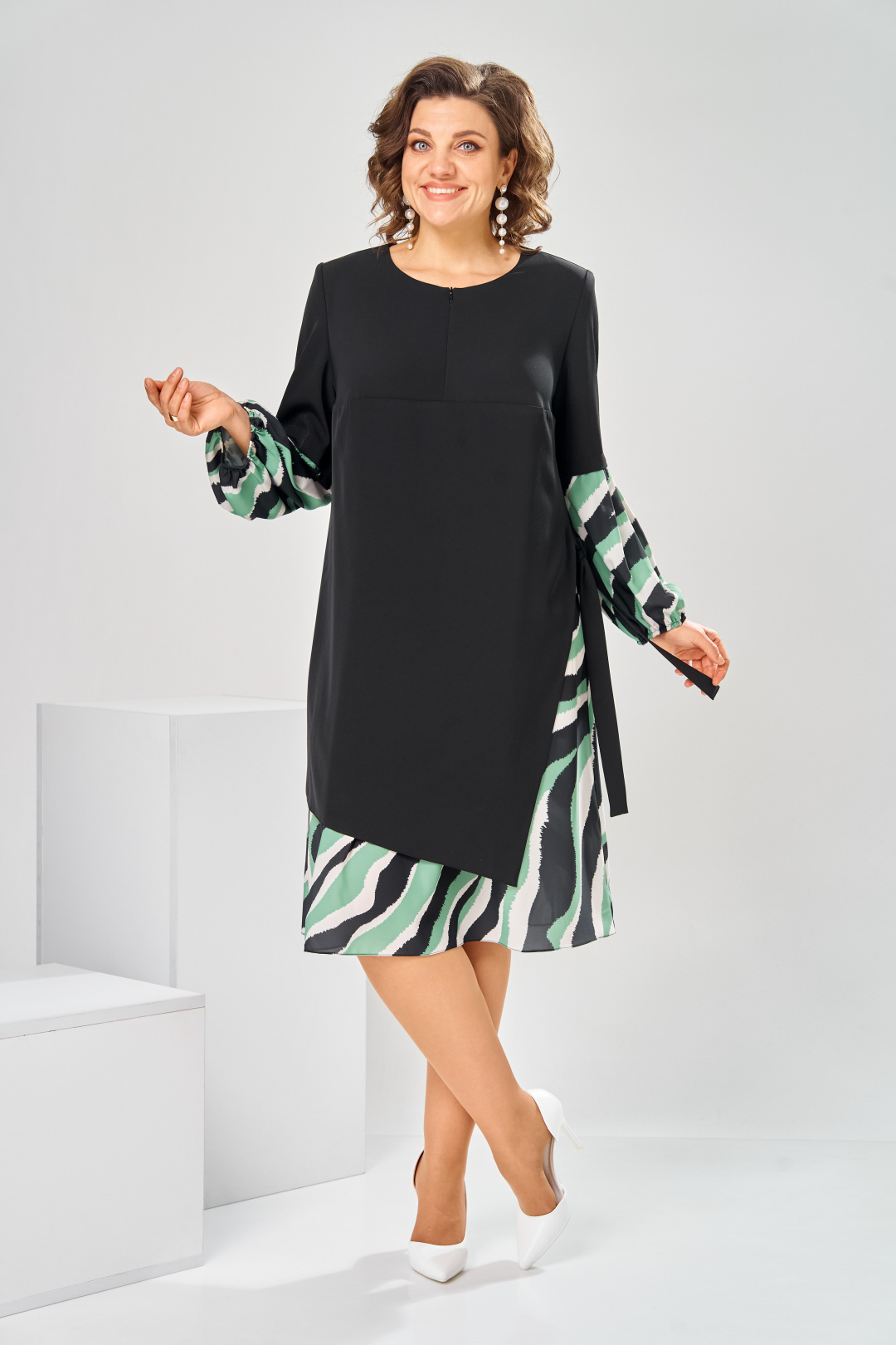 Платье Romanovich Style 1-2630 черно-зеленый