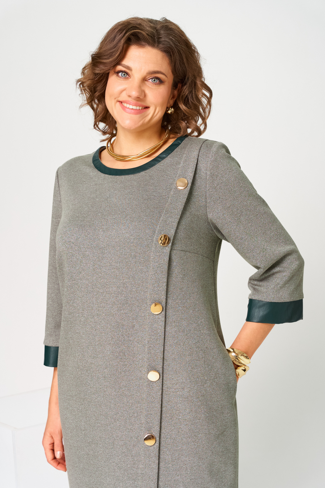 Платье Romanovich Style 1-2846 полынь