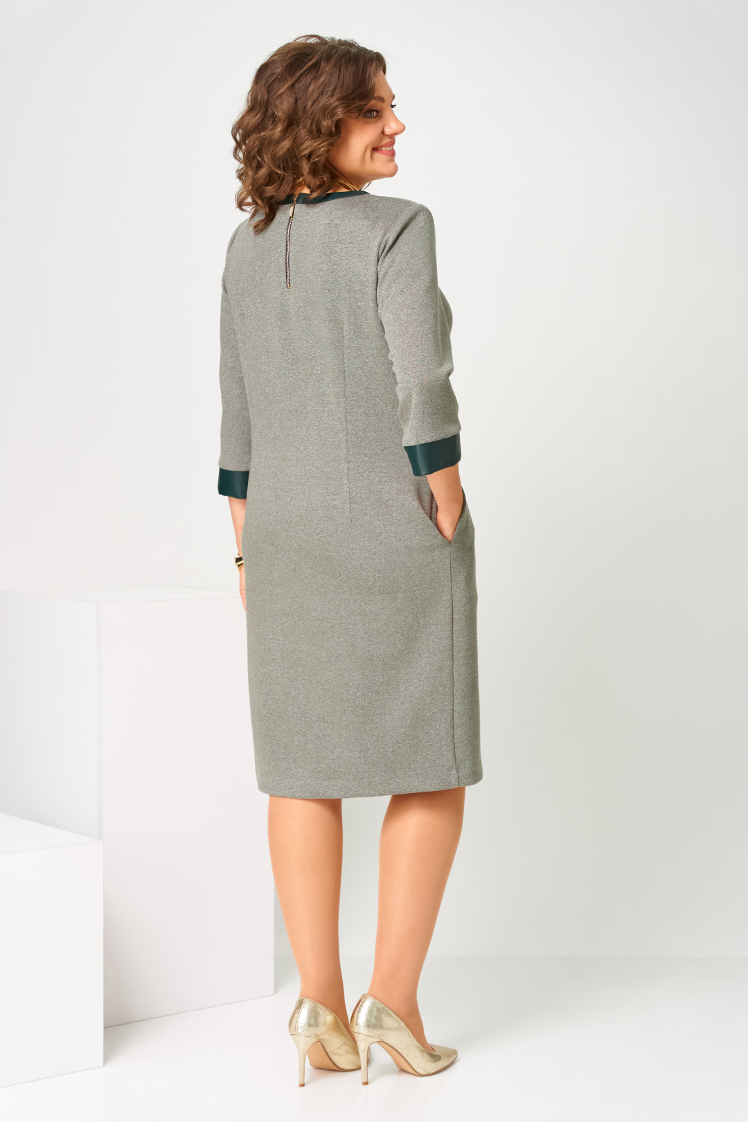 Платье Romanovich Style 1-2846 полынь