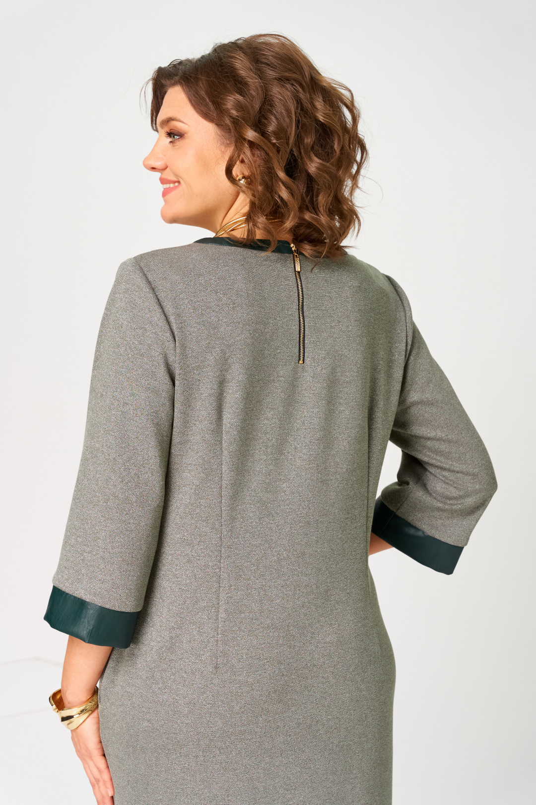 Платье Romanovich Style 1-2846 полынь