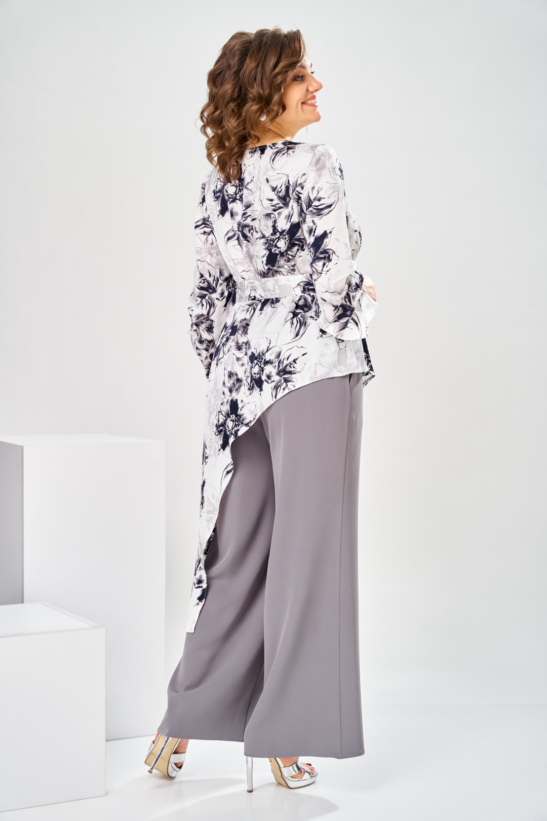 Костюм Romanovich Style 2-2750 графит