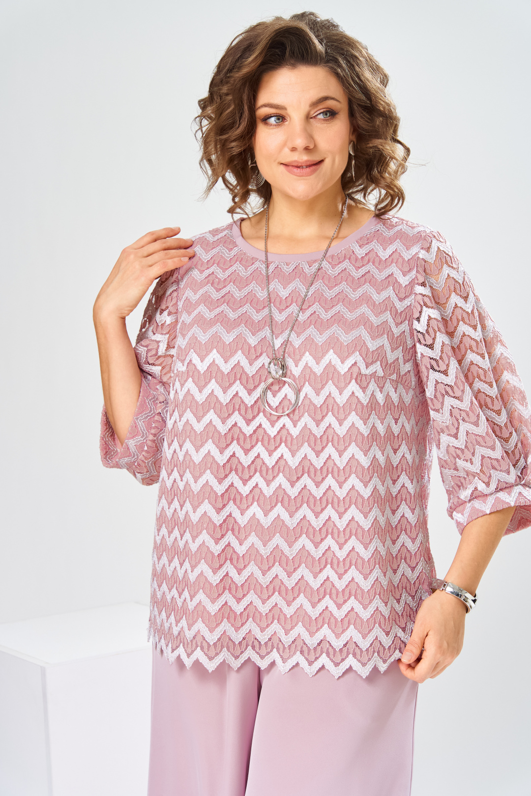 Костюм Romanovich Style 2-2892 пудровый