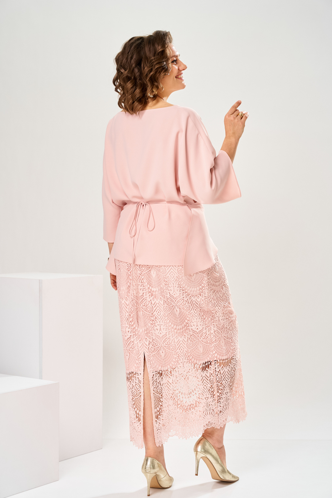 Костюм Romanovich Style 2-2961 персиковый