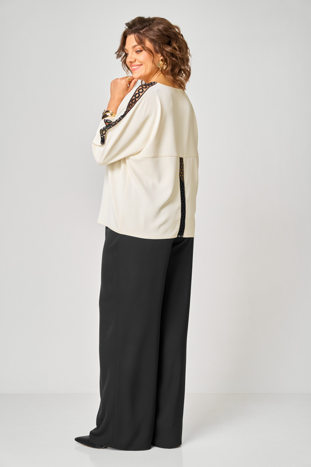 Костюм Rumoda 2275 молочный-черный дл.р.