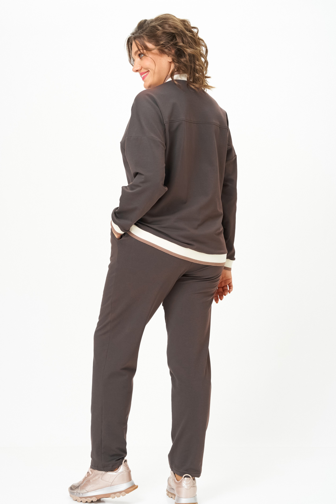 Костюм Stefany 2066-2 горький шоколад - фото 4