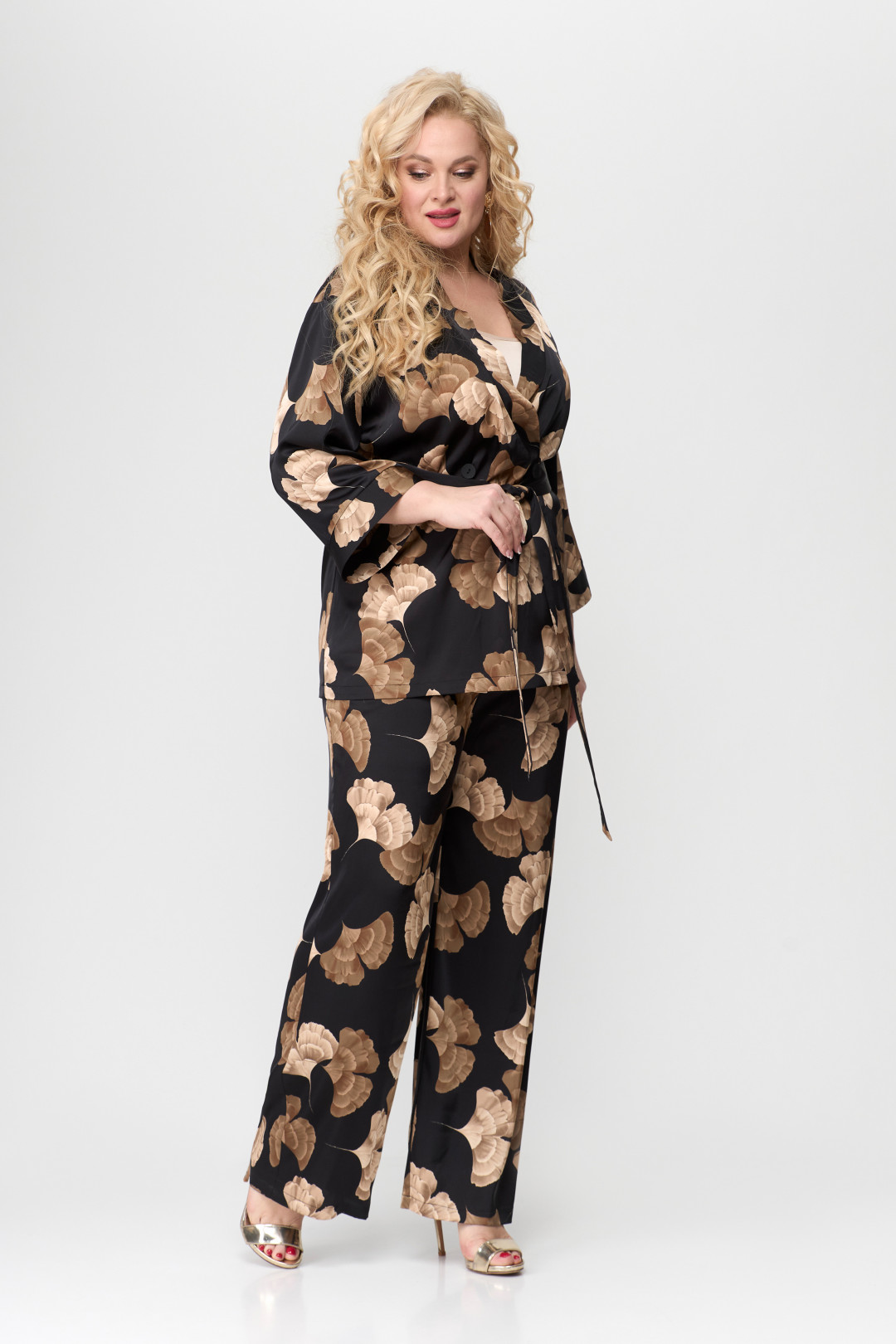 Костюм Светлана-Стиль 1775 черный+цветы - фото 1