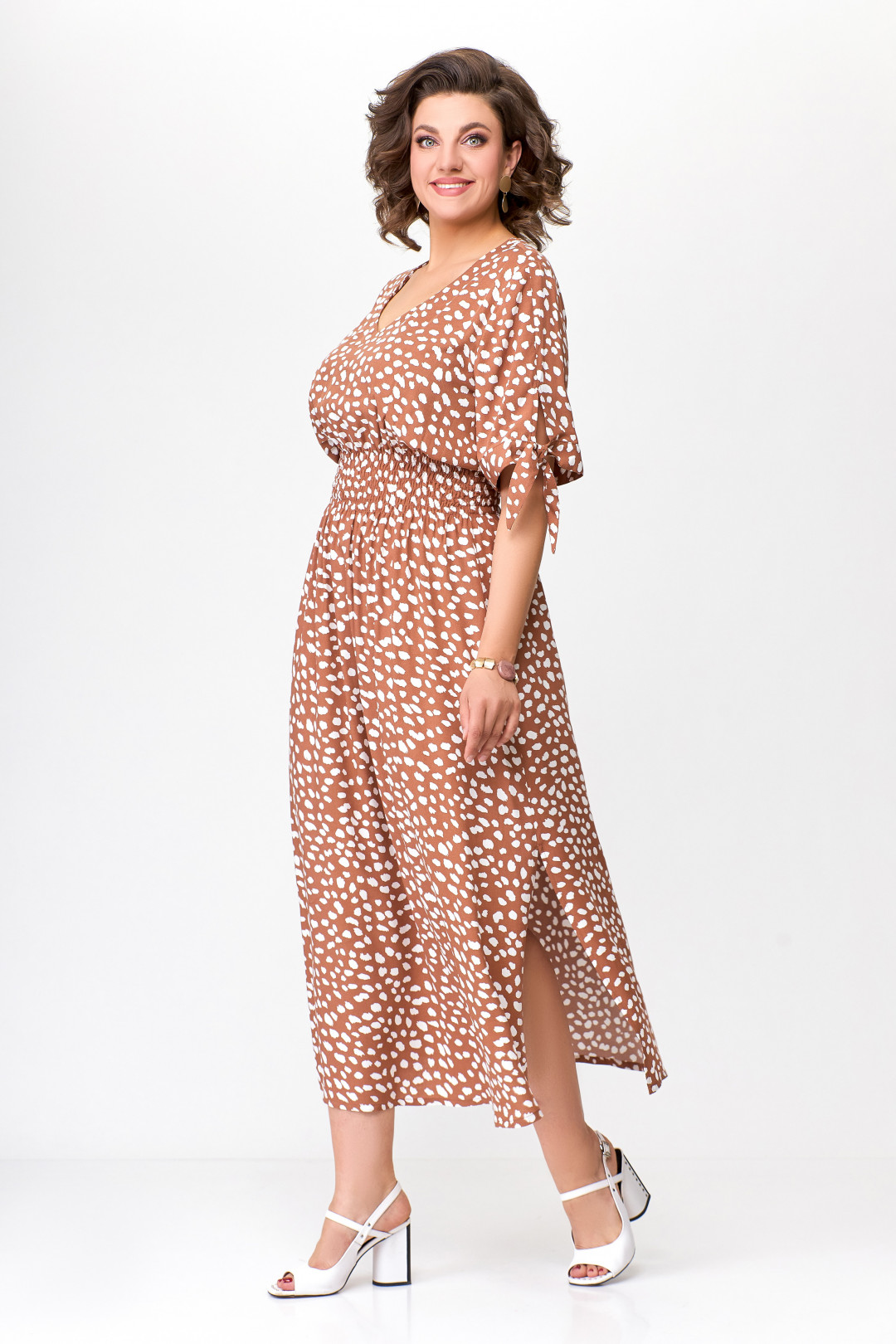 Платье Swallow 568.1 песочный  в принт белые камни - фото 5