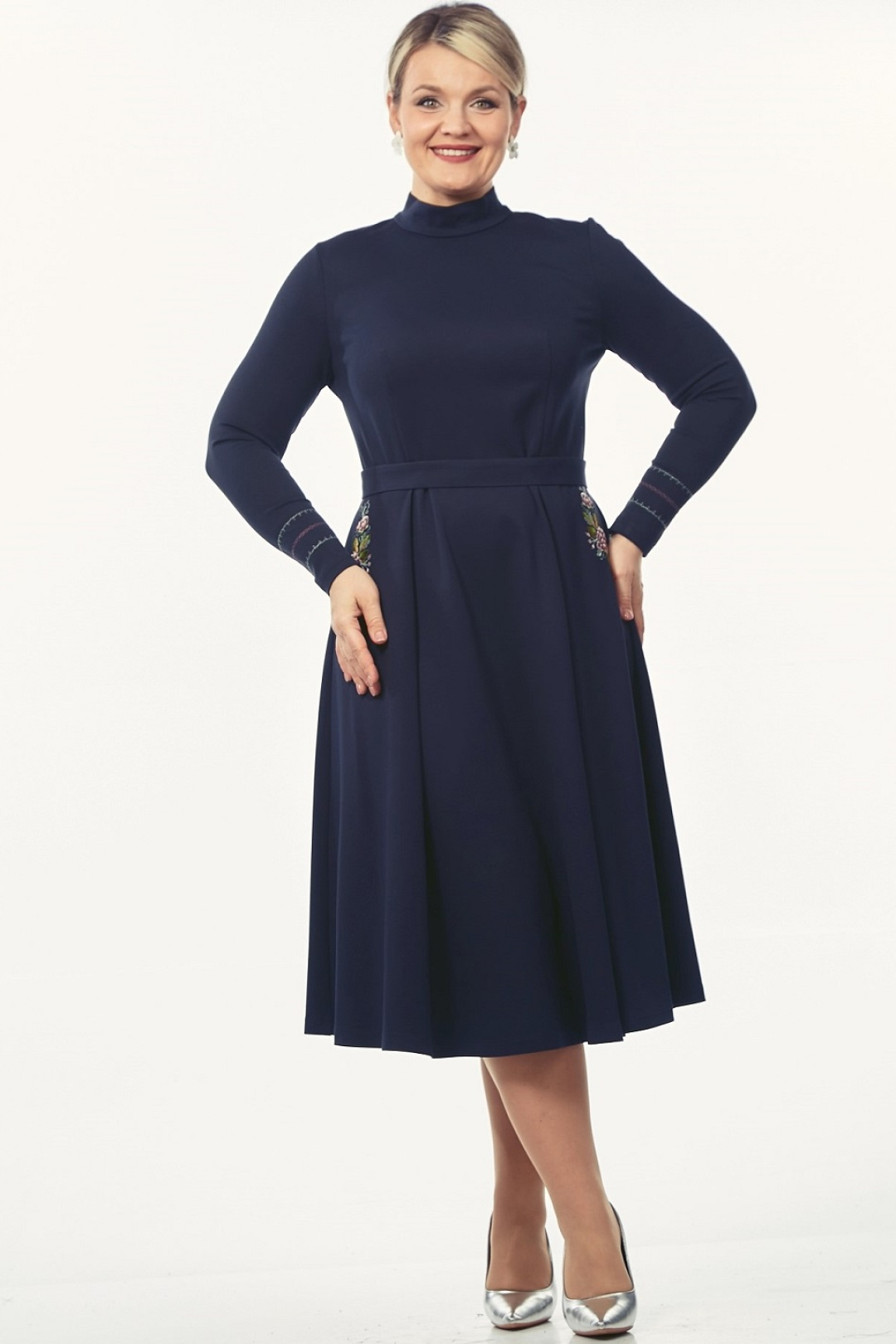 Платье ТАККА Плюс 21-135-1 - фото 1