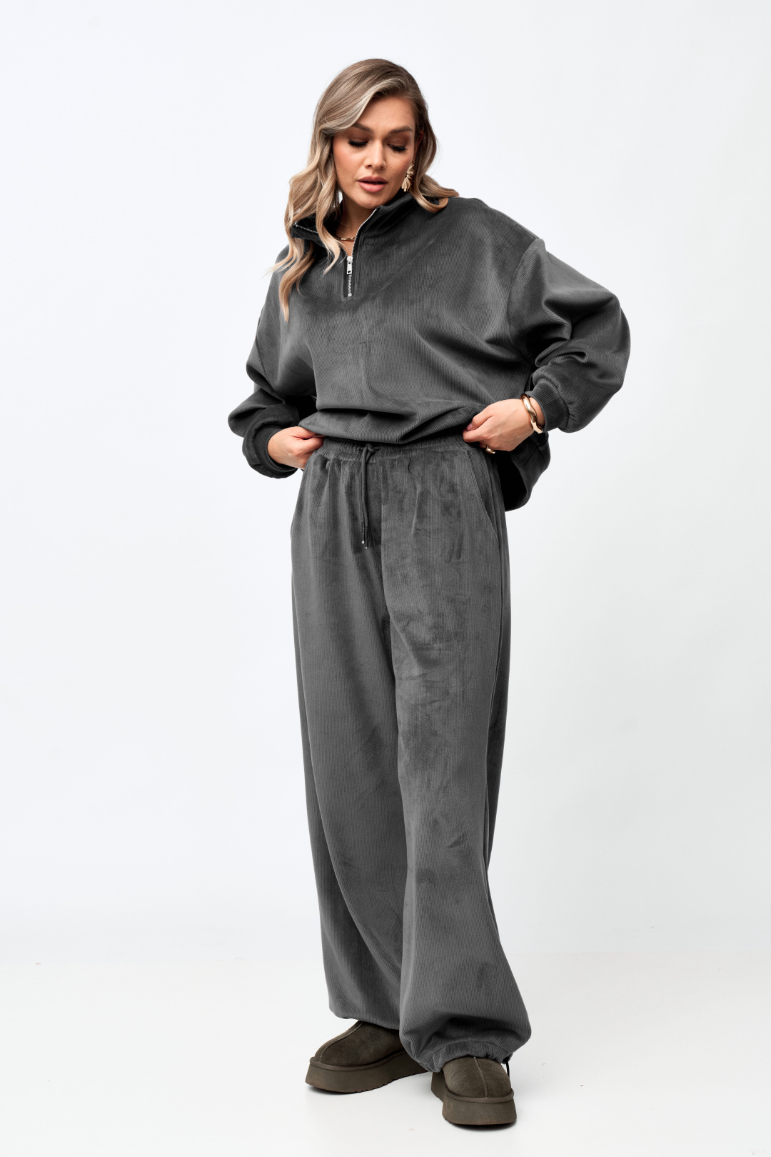 Костюм Верита 2427 графит