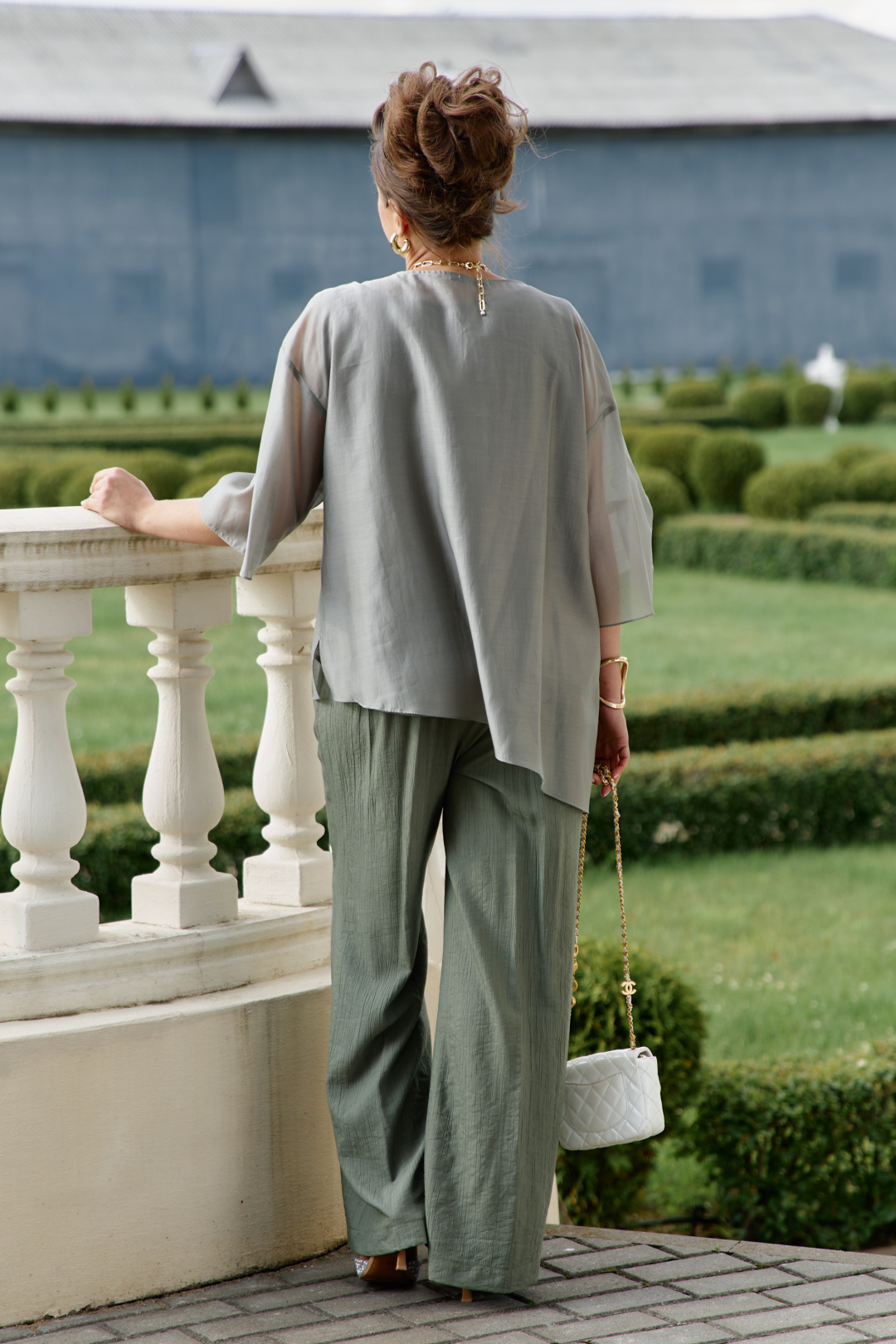 Костюм Vittoria Queen 27083 хаки