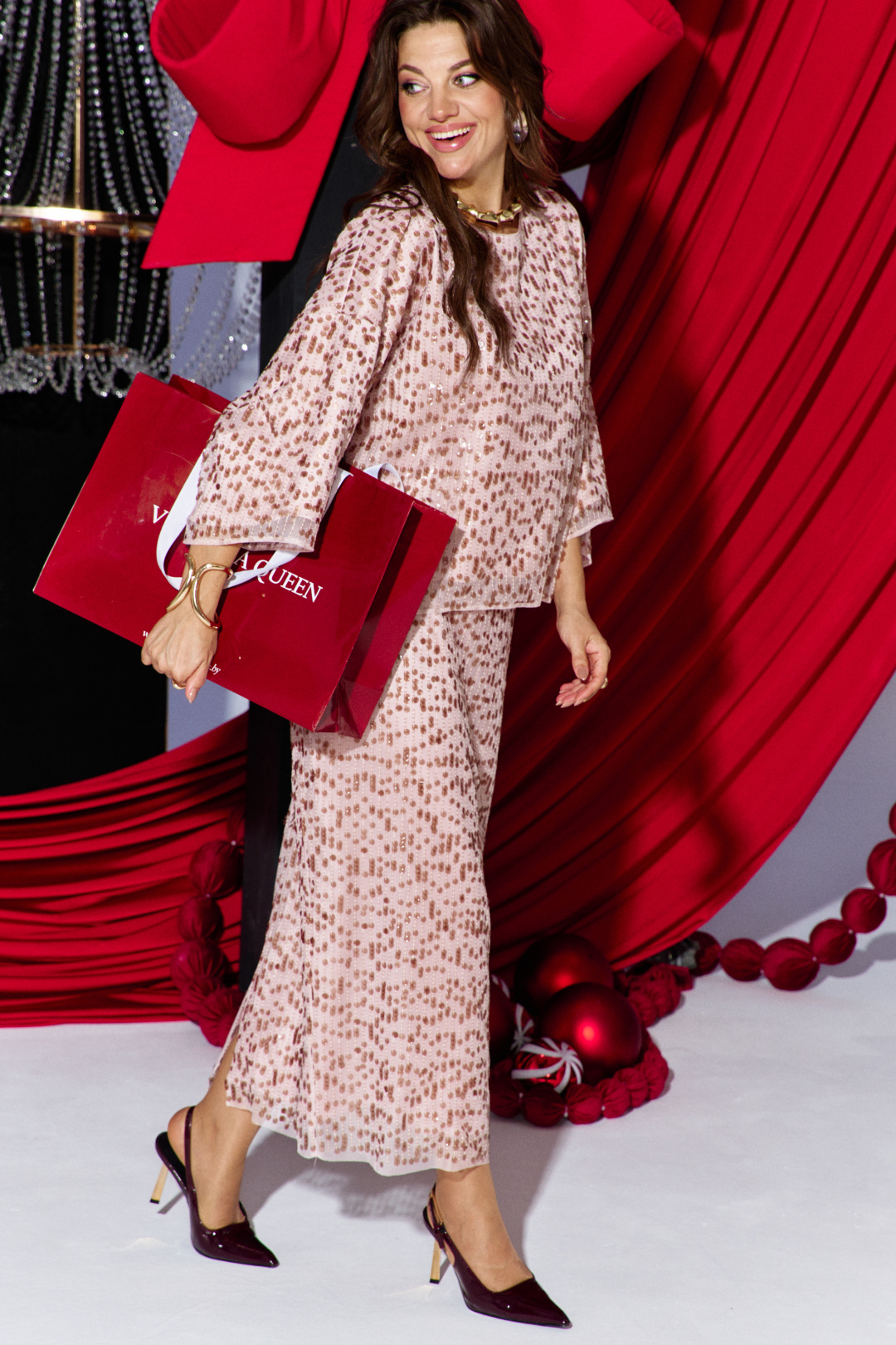 Костюм Vittoria Queen 27263 розовый - фото 2