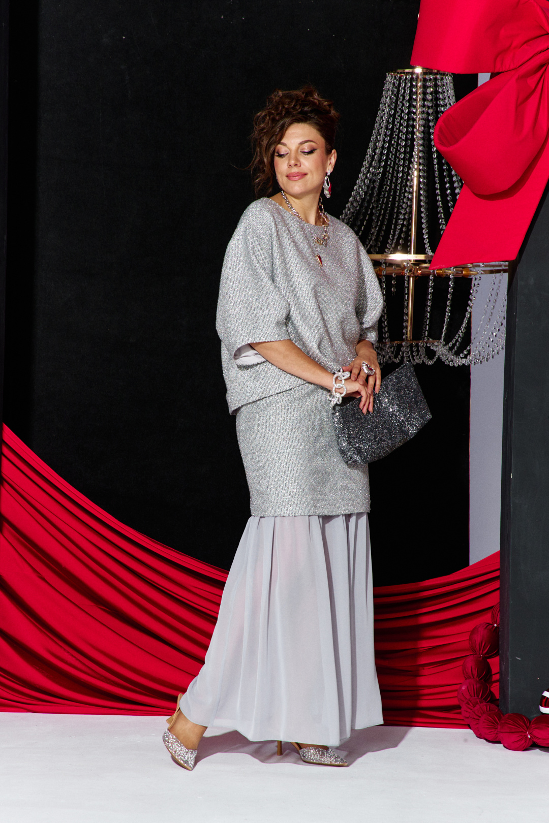 Костюм Vittoria Queen 27573/1 серебристо-серый - фото 3