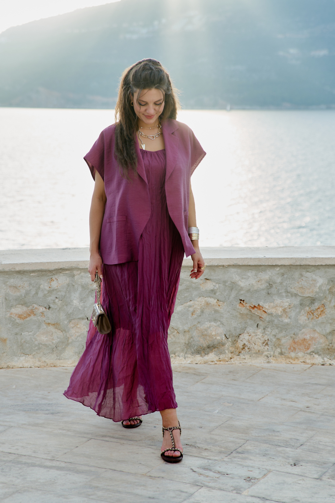 Костюм Vittoria Queen 28013 винный - фото 3