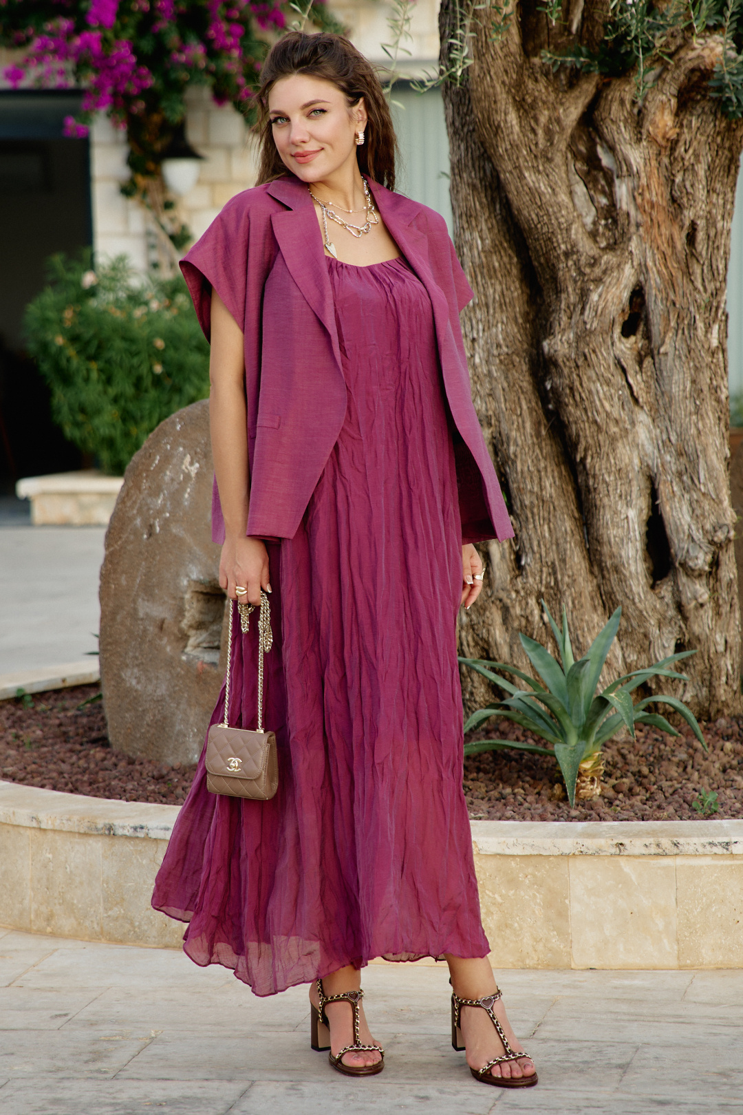 Костюм Vittoria Queen 28013 винный - фото 4