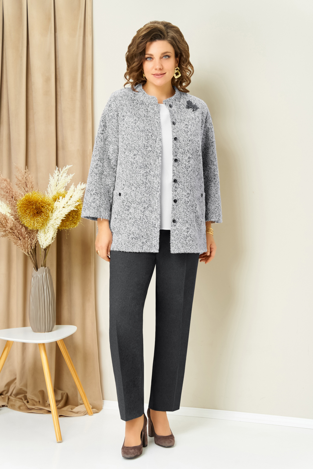 Костюм VOLNA 1439 бело-графитовый - фото 1