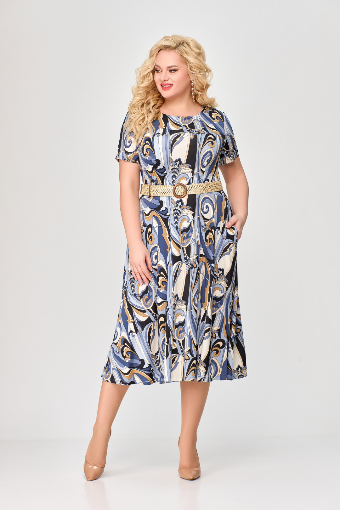 Платье Swallow 656 геометрия бежево-синий