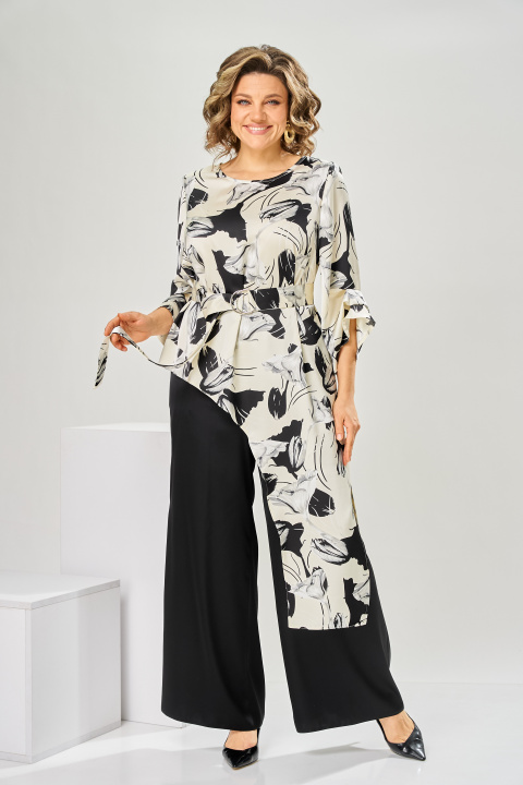 Костюм Romanovich Style 2-2750 белые цветы