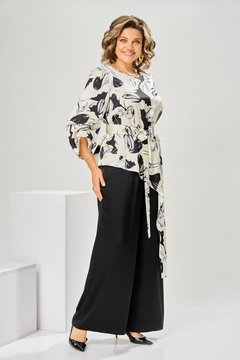 Костюм Romanovich Style 2-2750 белые цветы