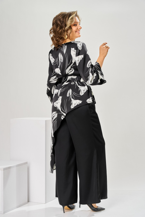 Костюм Romanovich Style 2-2750 чёрный цветы