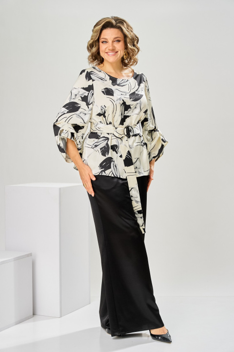 Костюм Romanovich Style 2-3010 белый + цветы