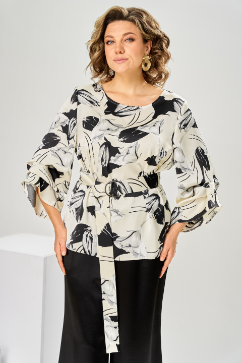 Костюм Romanovich Style 2-3010 белый + цветы